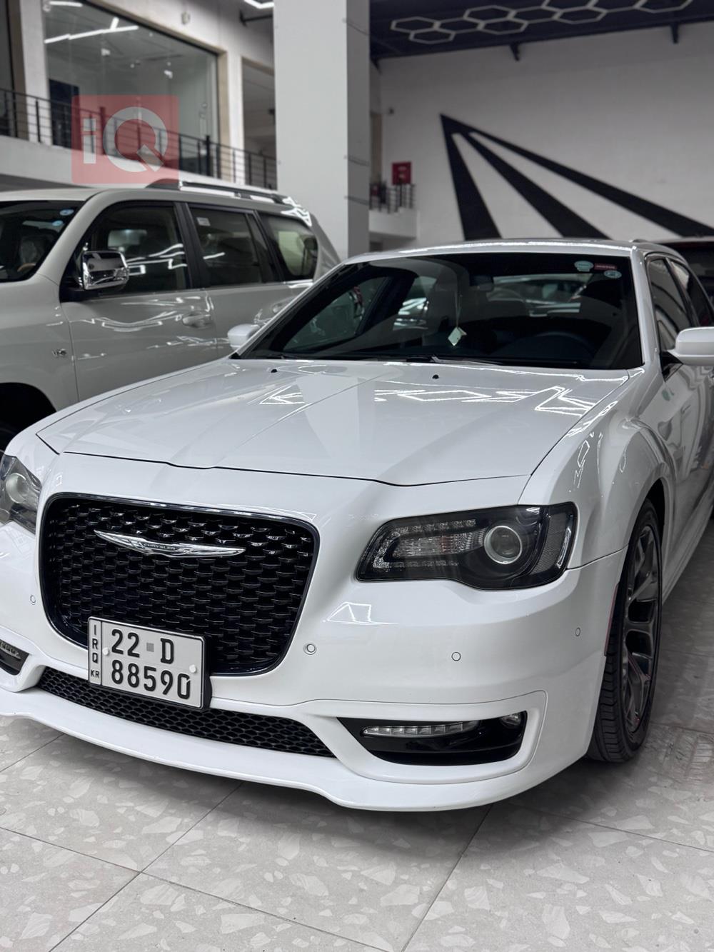 كرايسلر 300
